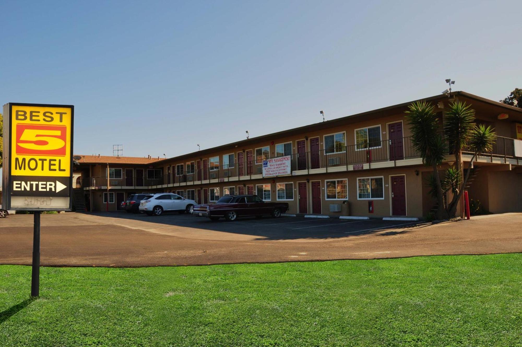 Best 5 Motel Salinas Eksteriør billede